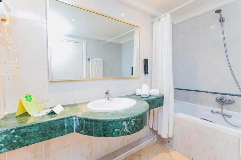 Bathroom 5, Marhaba Salem - Family Only, Sousse Médina