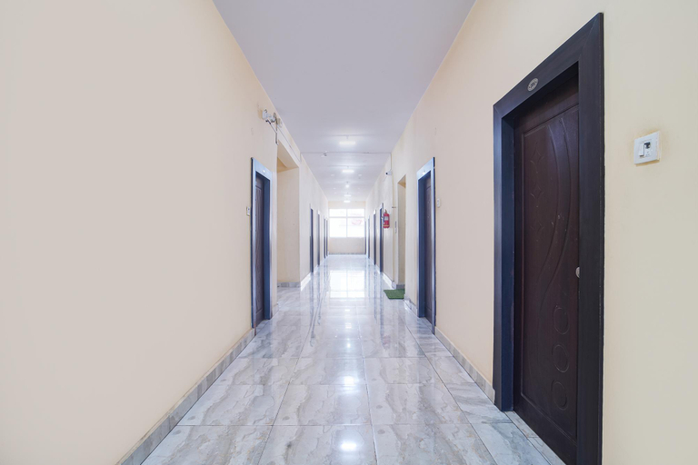Public Area 3, Fabhotel Sree Venkateshwara Residency, Mahbubnagar