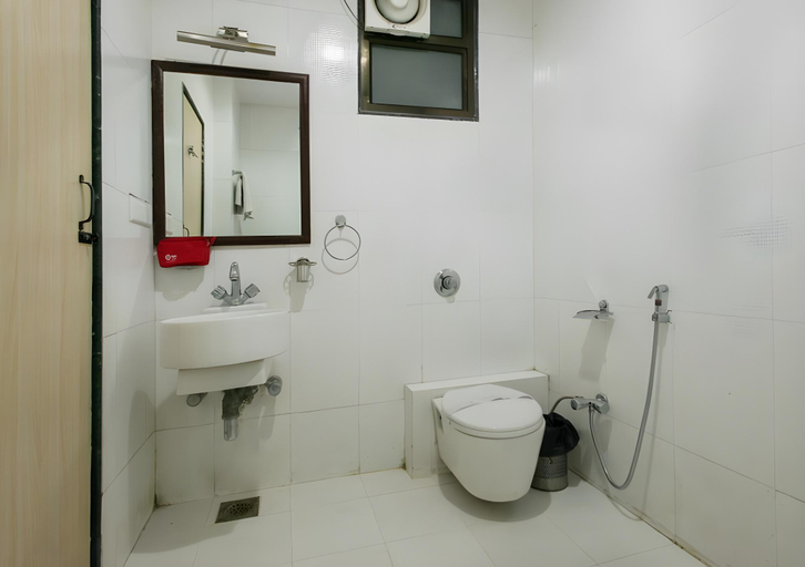 Bathroom, Hotel Chetram Elite, Jaipur