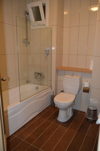 Bathroom 3, Hotel Kale Palace, Gökçeada