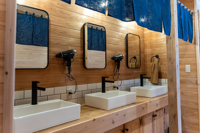 Bathroom, Anaba Lodge, Kitaakita