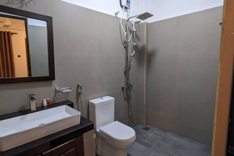 Bathroom 4, Mayon Beach villa, Tangalle
