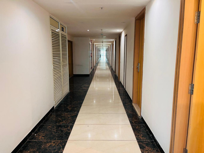 Public Area, Grand Anukampa Suites with Bar & Pool, Jaipur