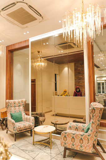 Public Area 2, New Hotel Snow Crest, Chamoli