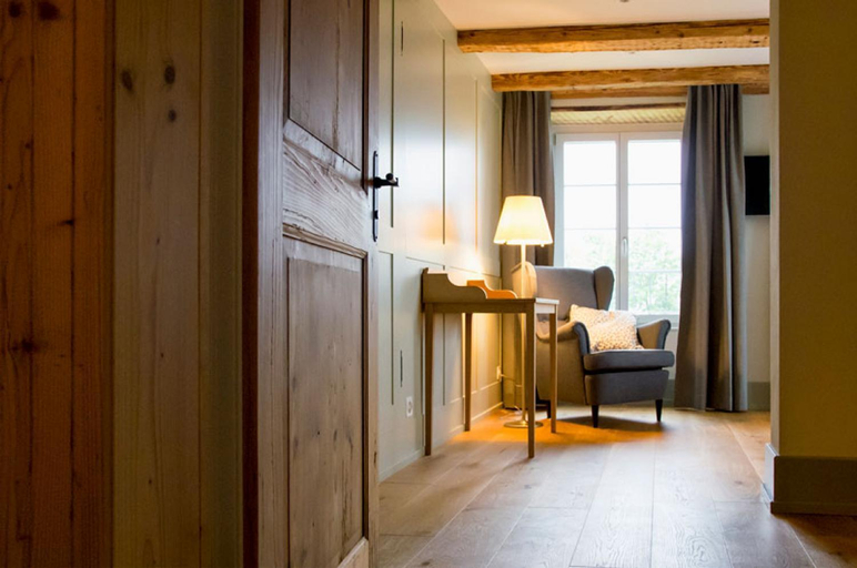 Bedroom 2, Gasthaus zum Bauernhof, Bremgarten