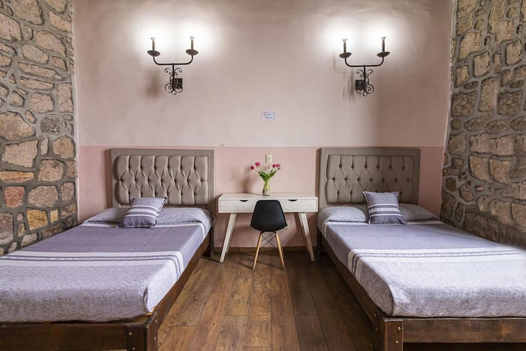 Bedroom 2, Hotel Cantera Rosa, Morelia