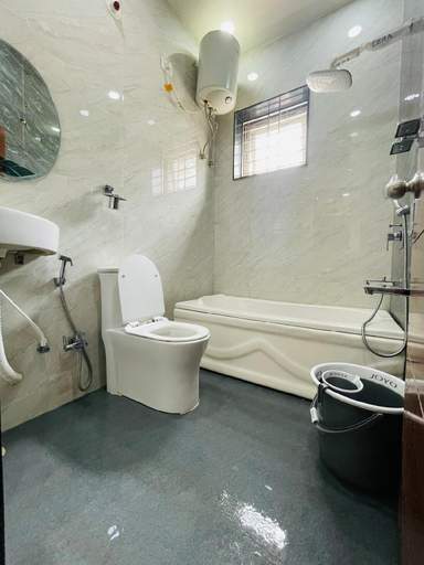Bathroom 3, Luxurious Garden view Duplex in Hyderabad, Medak