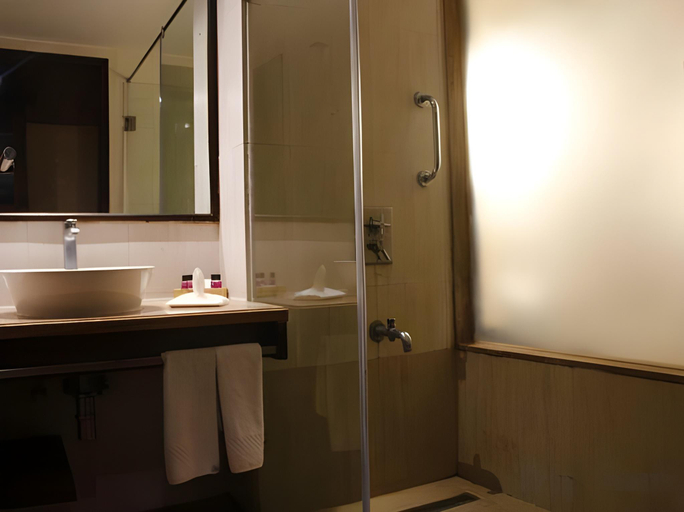 Bathroom 4, Royal Orchid Central Jaipur, Bani Park, Jaipur