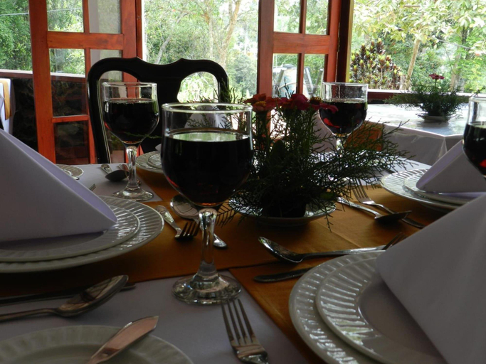 Food & Drinks 5, Eeescart Family Resort, Bandarawela