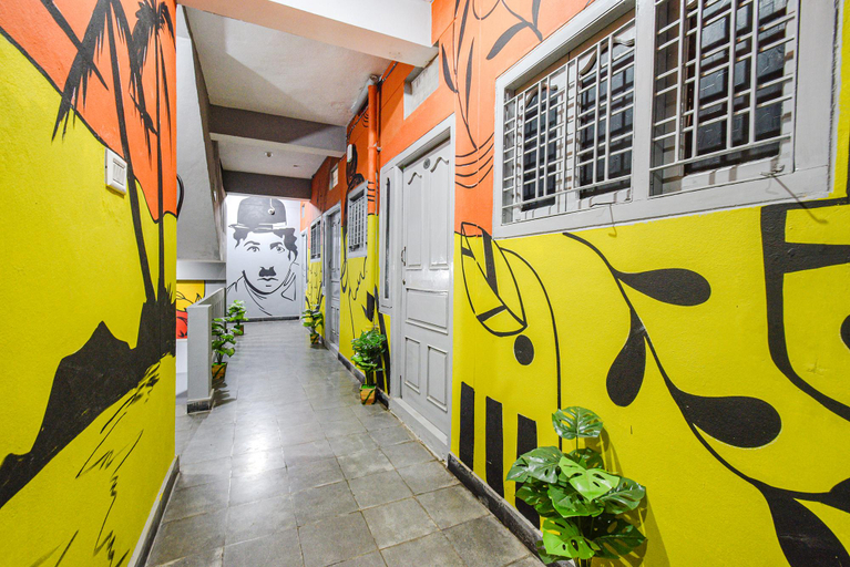 Public Area 2, FabHotel VK Luxury Room's UMCC Shahpur - Nr. UMCC Shahpur, Jeedimetla, Ranga Reddy