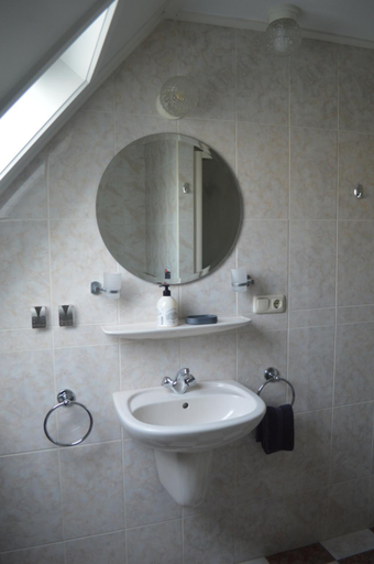 Others 4, Effe-Zoutelande B&B, Veere