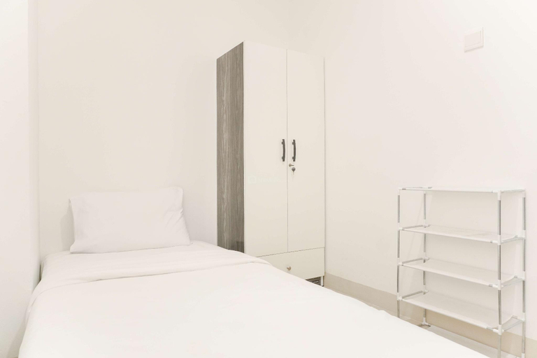 Bedroom 3, Good Homey 2BR Signature Park Grande By Travelio, East Jakarta