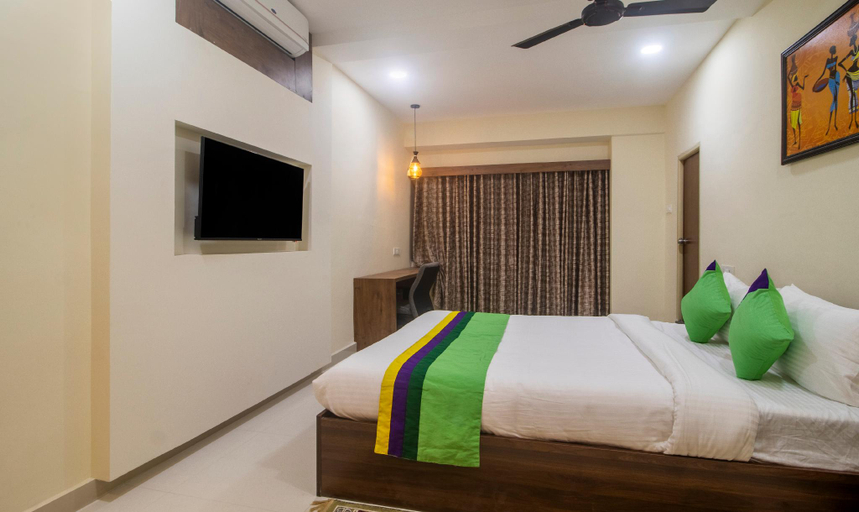 Bedroom 2, Treebo Navya The Park, Hyderabad