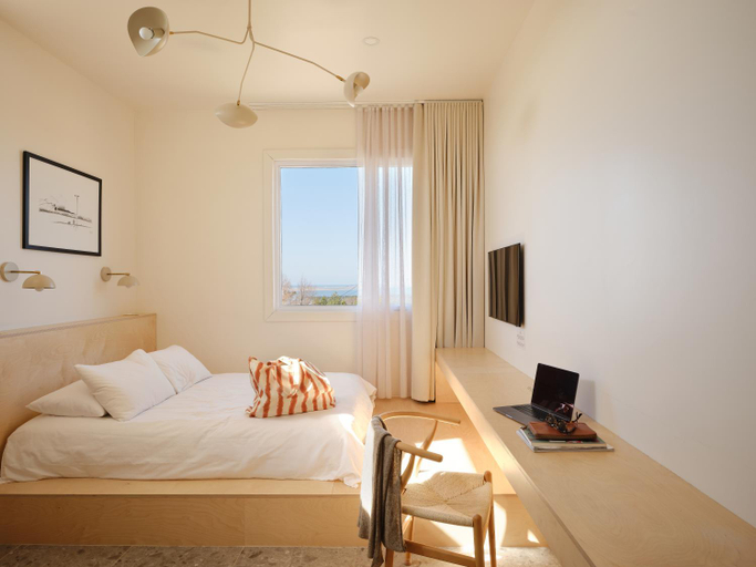 Bedroom 2, Petit hotel de la Montagne, Les Îles-de-la-Madeleine