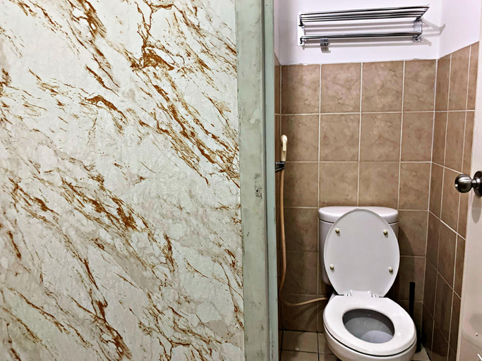 Bathroom, Minimalist Studio 1BR  @Greenbay Pluit Apt Tower G, Jakarta Utara