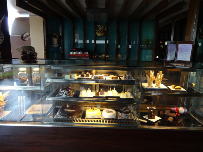 Food & Drinks 5, Capitol Residency, Ranchi