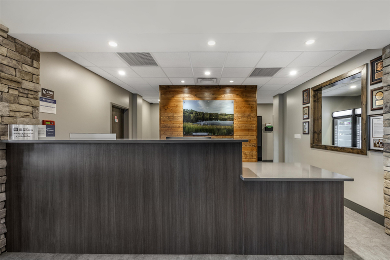 Public Area 2, Best Western Plus Lawrenceburg, Lawrence