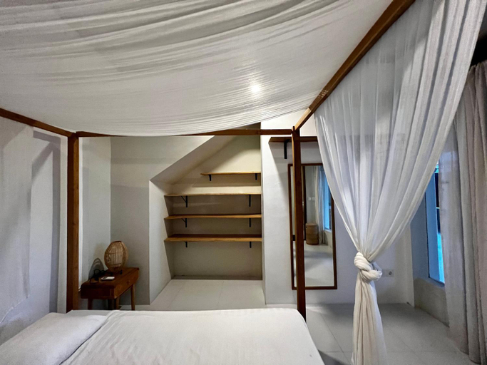 Others 4, Base Villa, Badung