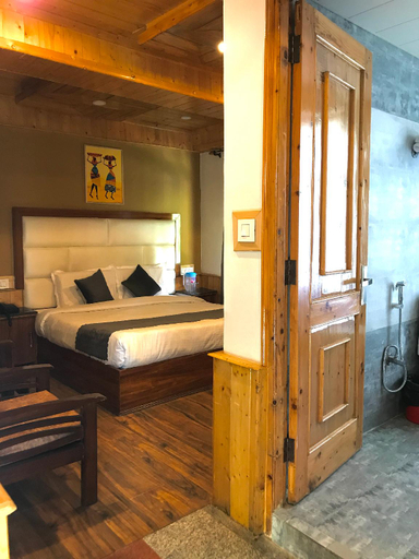 Bedroom 3, The Avenue Hotel , Manali ( River Side Hotel ), Kullu