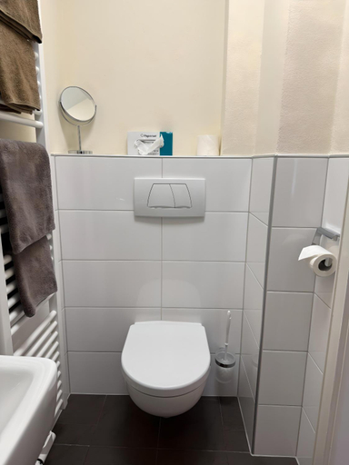 Bathroom 3, Landgasthof Jagerstubchen, Neustadt an der Weinstraße