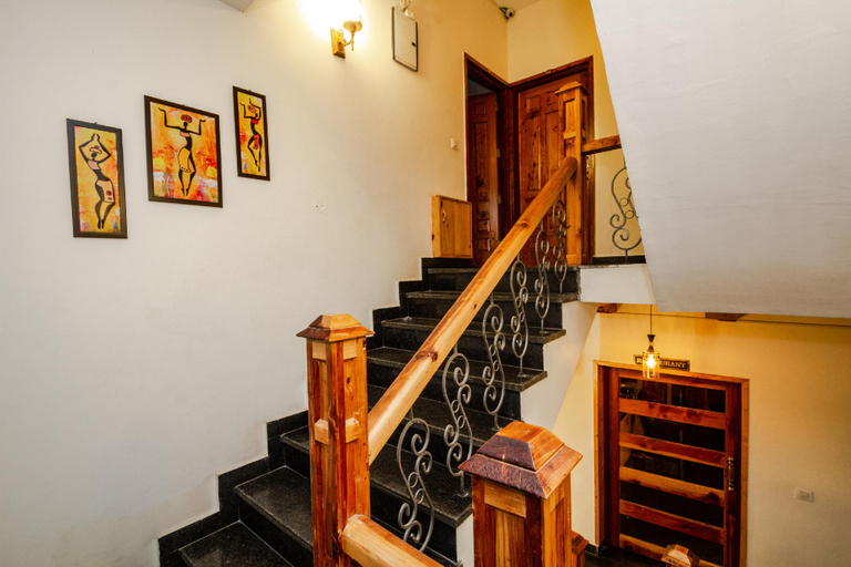 Public Area 2, Tripli Hotels Stone House Cottage , Kullu