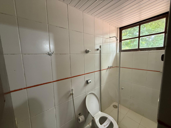 Bathroom 4, Mato Grosso Aguas Quentes, Santo Antônio do Leverger