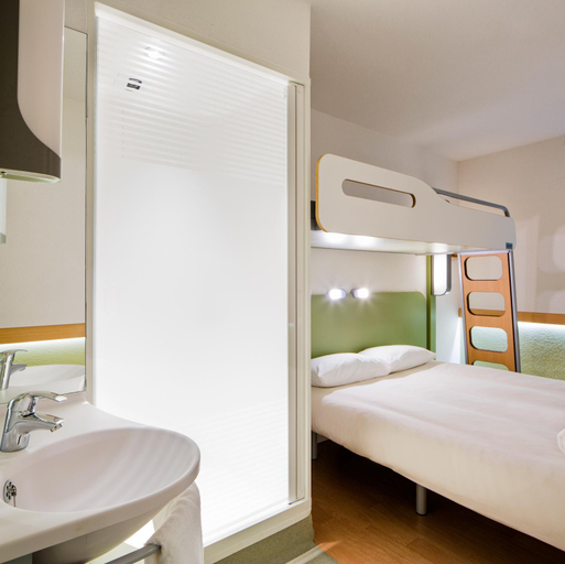 Bedroom 4, Ibis Budget Muenchen Putzbrunn, München