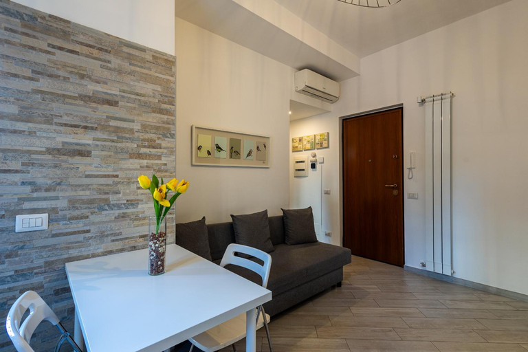 Others 5, Ottoboni Apartment, 4 persone, balcone, Wi-Fi, Stazione Tiburtina, Roma