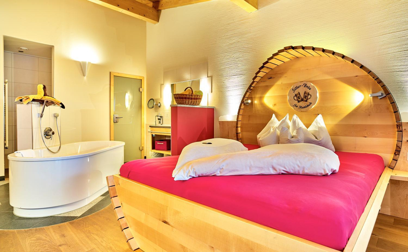 Bedroom 2, Bier und Wohlfuhlhotel Gut Riedelsbach, Freyung-Grafenau