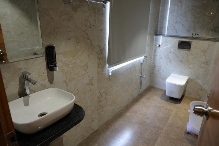 Bathroom 4, HOTEL HS INN, Jaipur