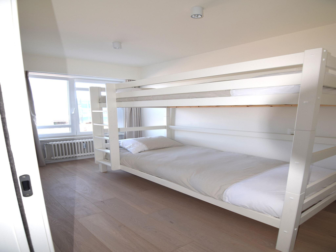 Bedroom 2, Apartment located next to the Casino, West-Vlaanderen