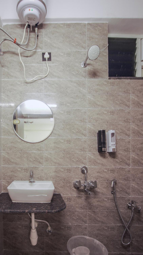 Bathroom 2, Radhe Suites, Hyderabad