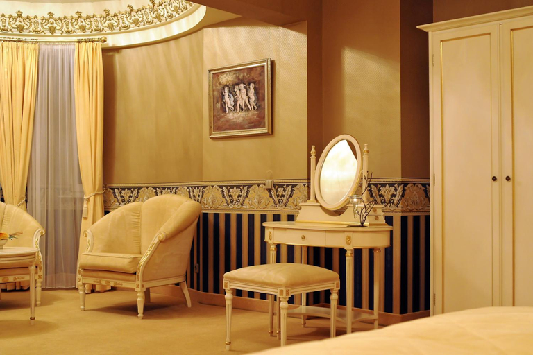 Bedroom 2, Parkhotel Idar-Oberstein, Birkenfeld