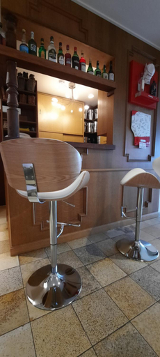 Food & Drinks 2, " NEW 2025 " Plein Vent 800m entree Combes circuit Spa Francorchamps, Liège