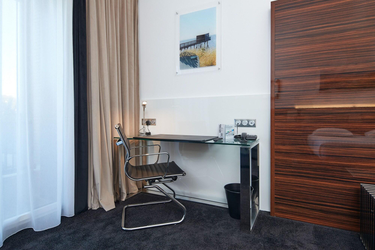 Bathroom 4, Westotel Pornic, Loire-Atlantique