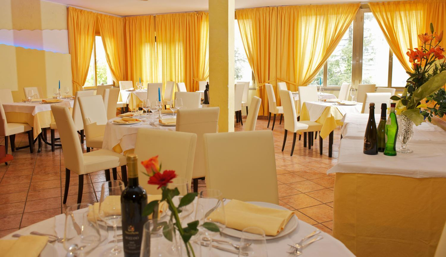Food & Drinks 4, La Meridiana, Pesaro E Urbino