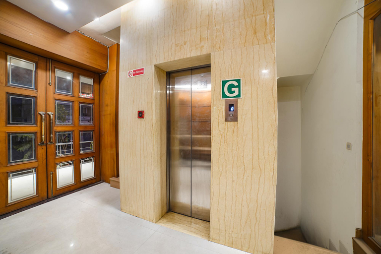 Public Area 2, Fabhotel New Mohit Regency, Bhopal
