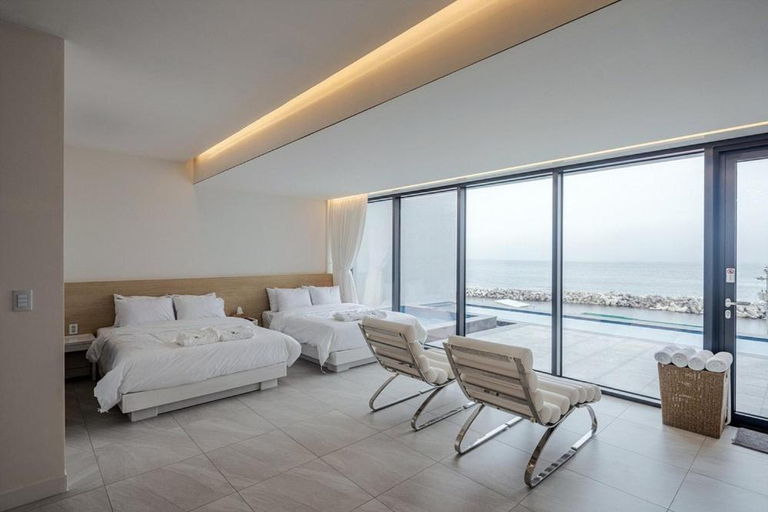 Bedroom 2, Pohang Madame Annette Pool Villa - dogs allowed, Pohang