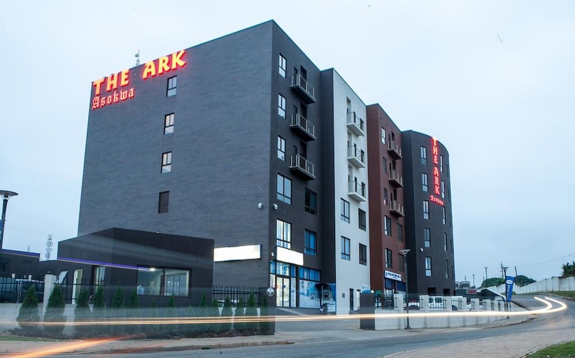 Exterior & Views, Oak Plaza Suites, Kumasi