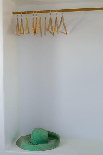 Others 4, Anemoessa Studios, South Aegean