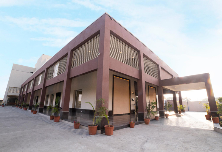 Others 3, Hotel Rajhans Abhinandan bhopal, Bhopal