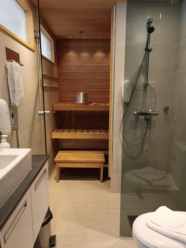 Bathroom 3, Levi Suites Levi Gold, Lapland
