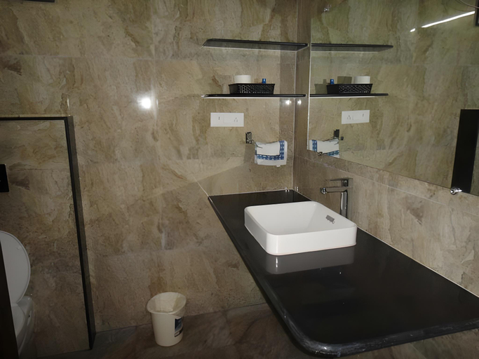 Bathroom 3, Lagovilla Bhopal, Bhopal