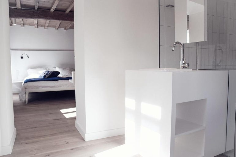 Others 5, Maison Village, Margraten