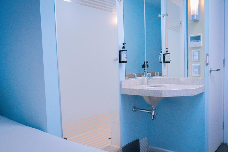 Bathroom 3, ibis budget Copiapo, Copiapó