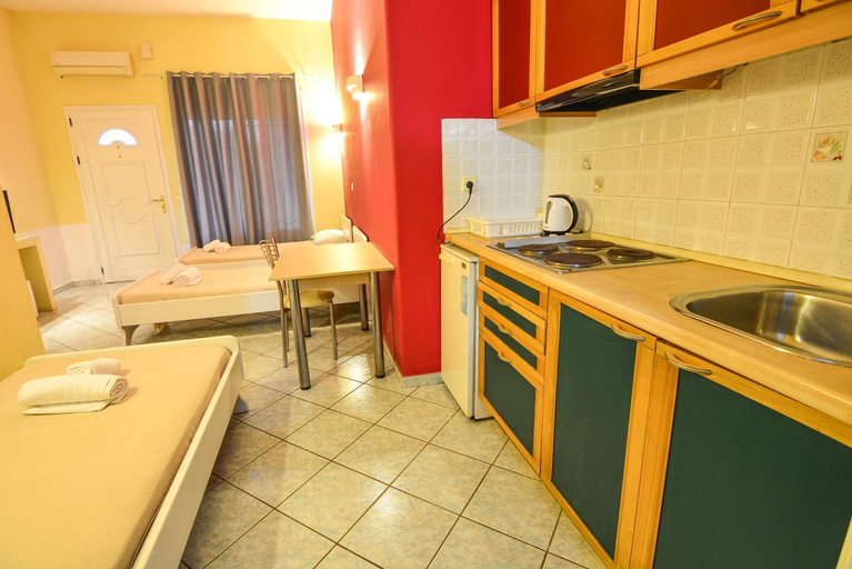Others 4, Epavlis Beach Resort, Peloponnese