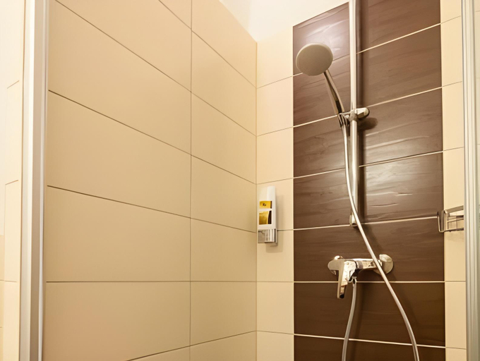 Bathroom 4, Moin! Hotel Cuxhaven, Cuxhaven