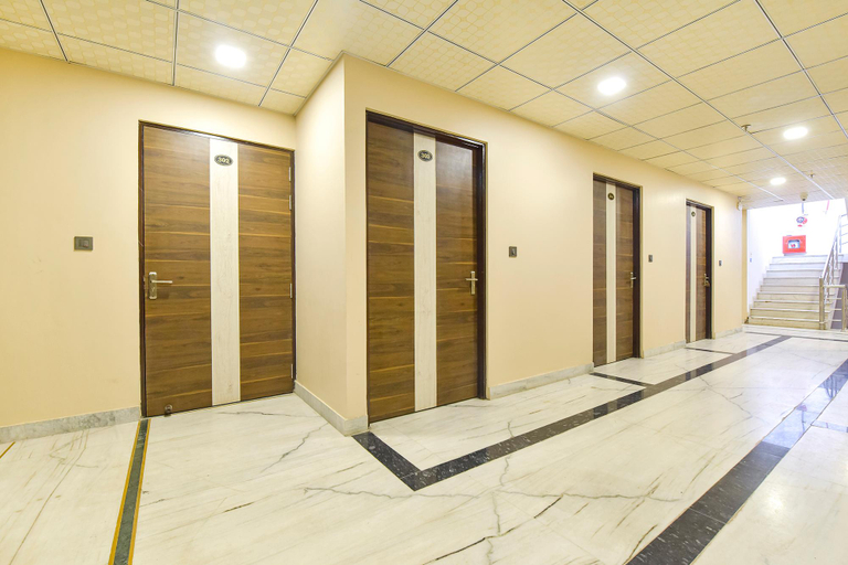 Public Area 2, Fabhotel Pearl Square, Jaipur