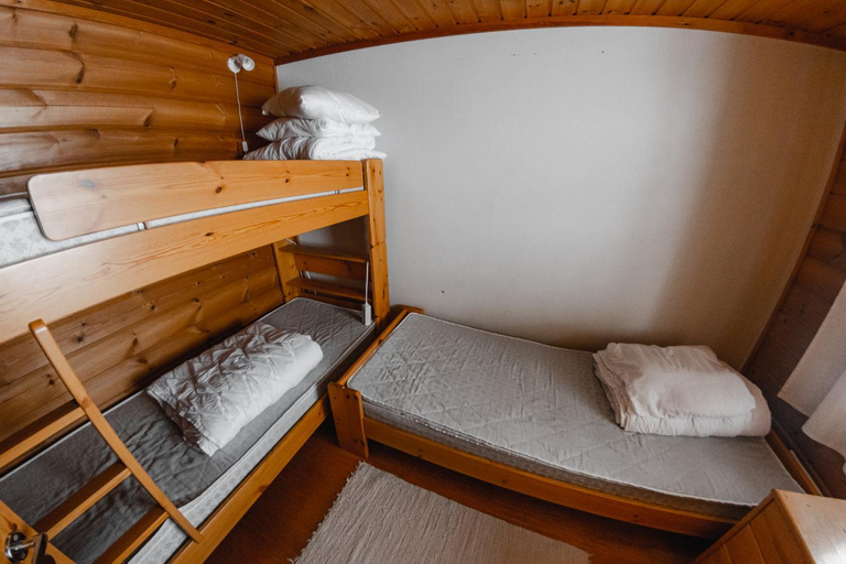 Bedroom 3, Hotel Yllasrinne, Lapland