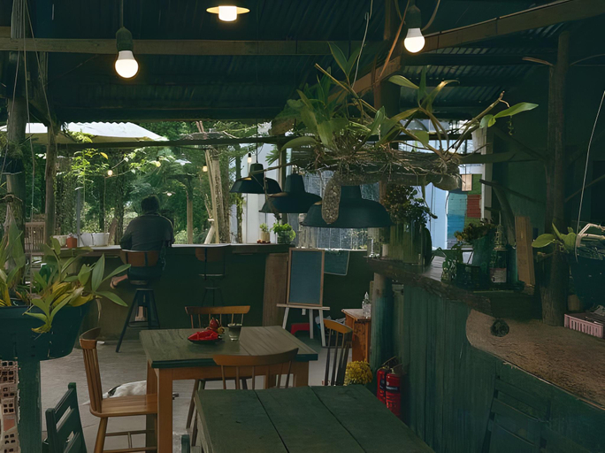 Food & Drinks, Oak Village by D Home, Đà Lạt